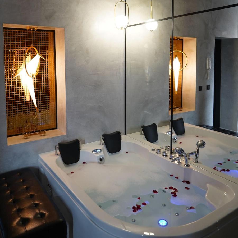 Apartament Z Jacuzzi W Sercu Krakowa מראה חיצוני תמונה